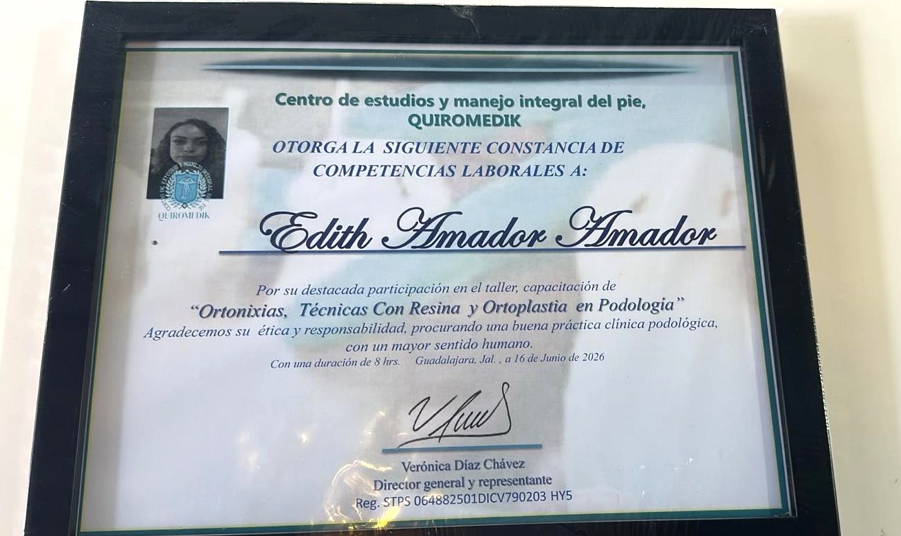 Constancia de Edith Amador en ortonixias, técnicas con resina y ortoplastia en podología